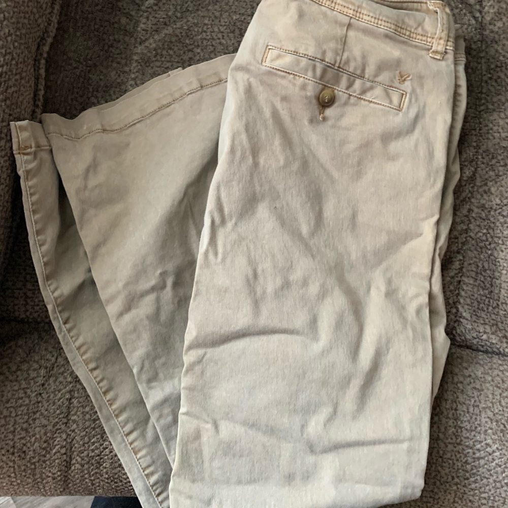 American Eagle stretch khaki pant